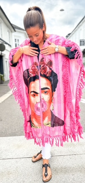 Frida Kahlo Bubblegum Pink Kimono