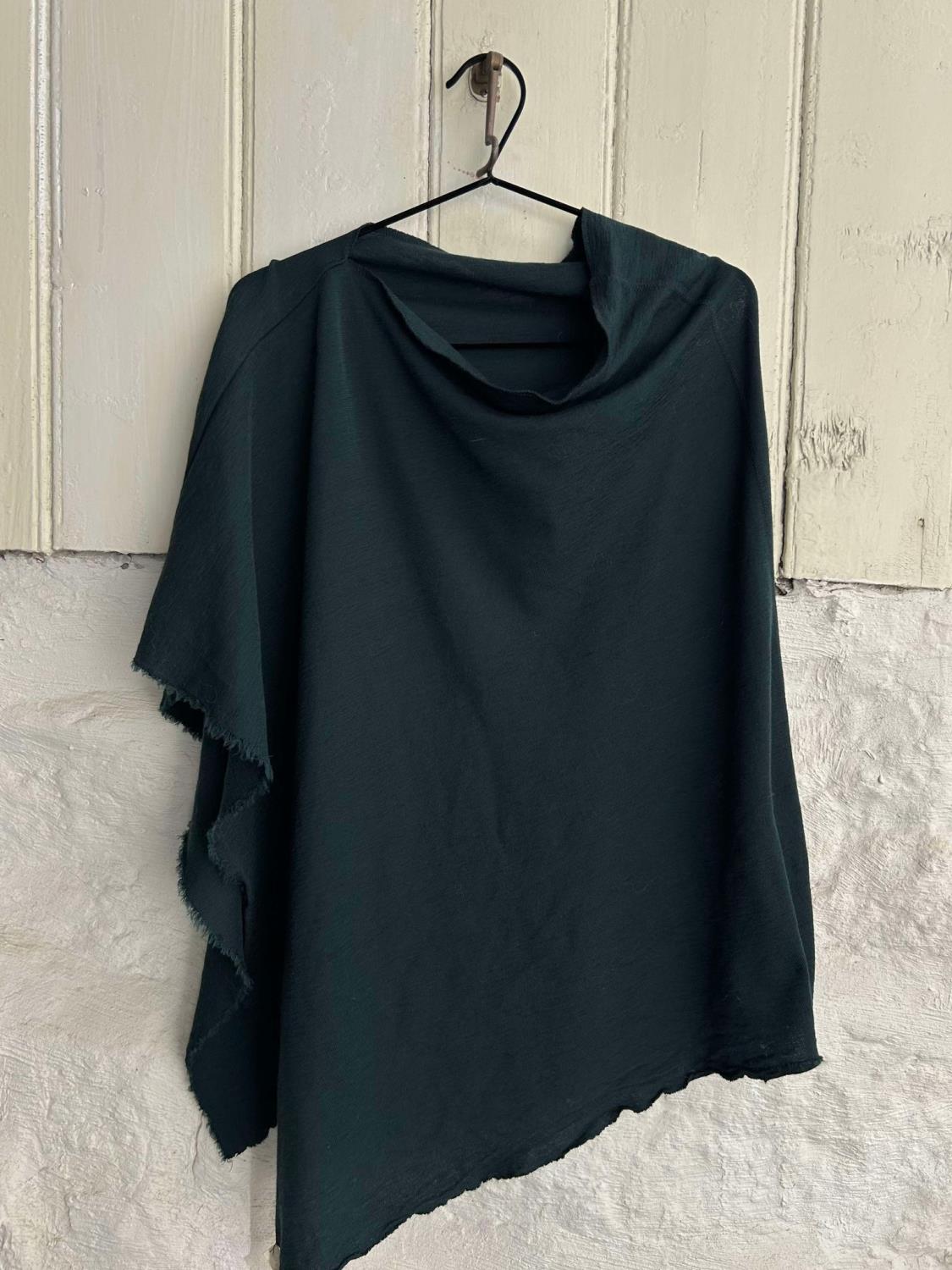 By Basics Poncho Bottle Green