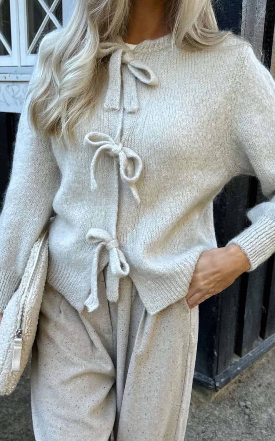 BY IC Bailey Cardigan Beige