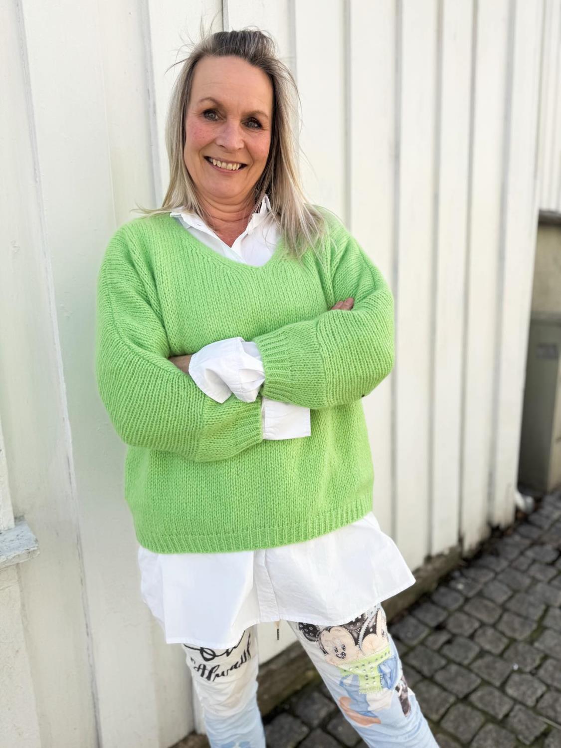 Lotta Sweater Lime