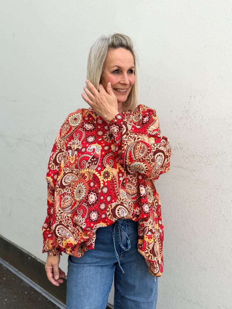 Linnea Oversize Blouse Red Paisley