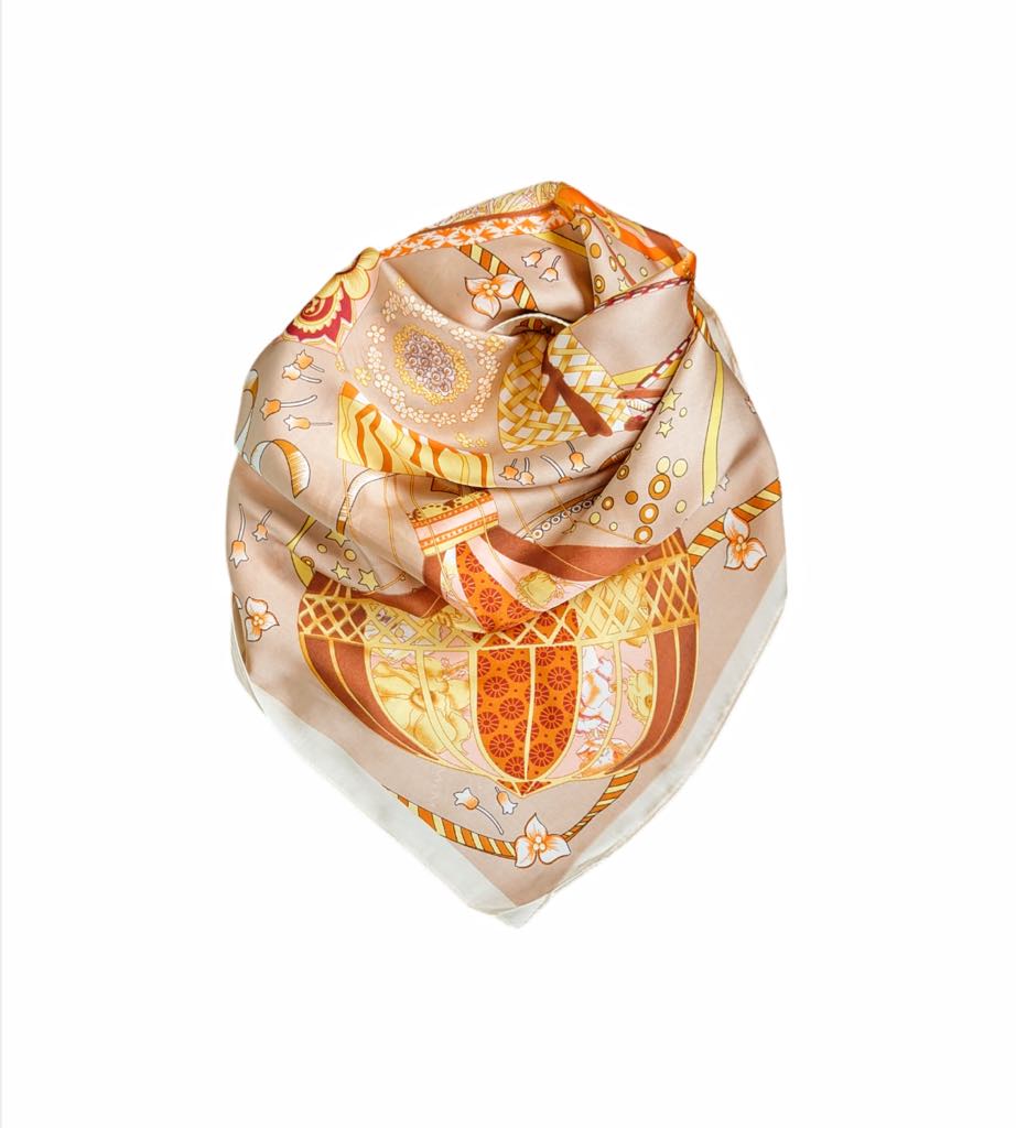 Noma Silkeskjerf Beige