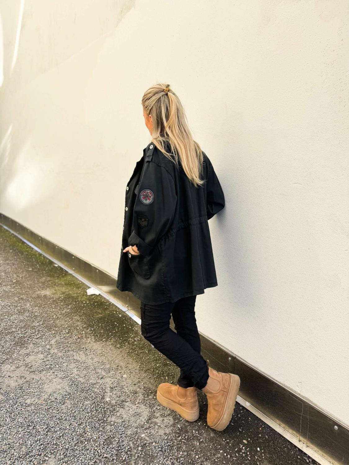 22415_iid_25072_iid_aid_22415_aid.jpg Rock & Roll Jacket Black