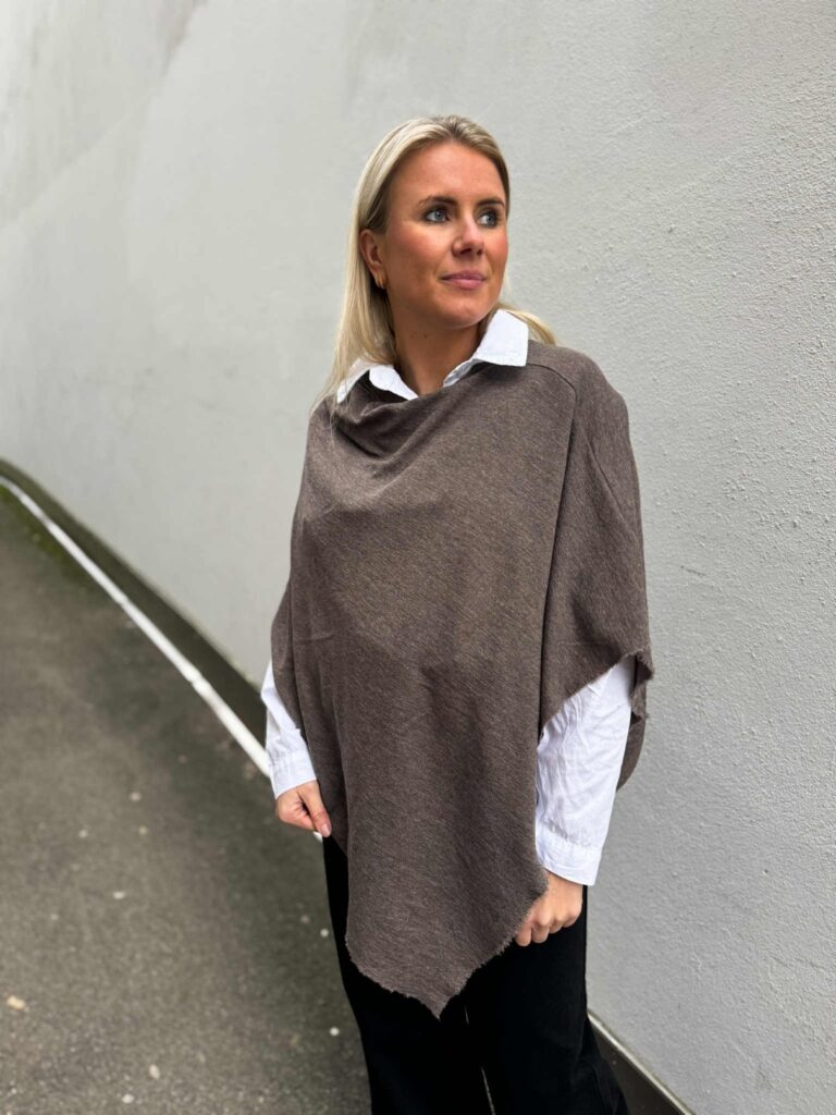 By Basic Poncho Earth Melange