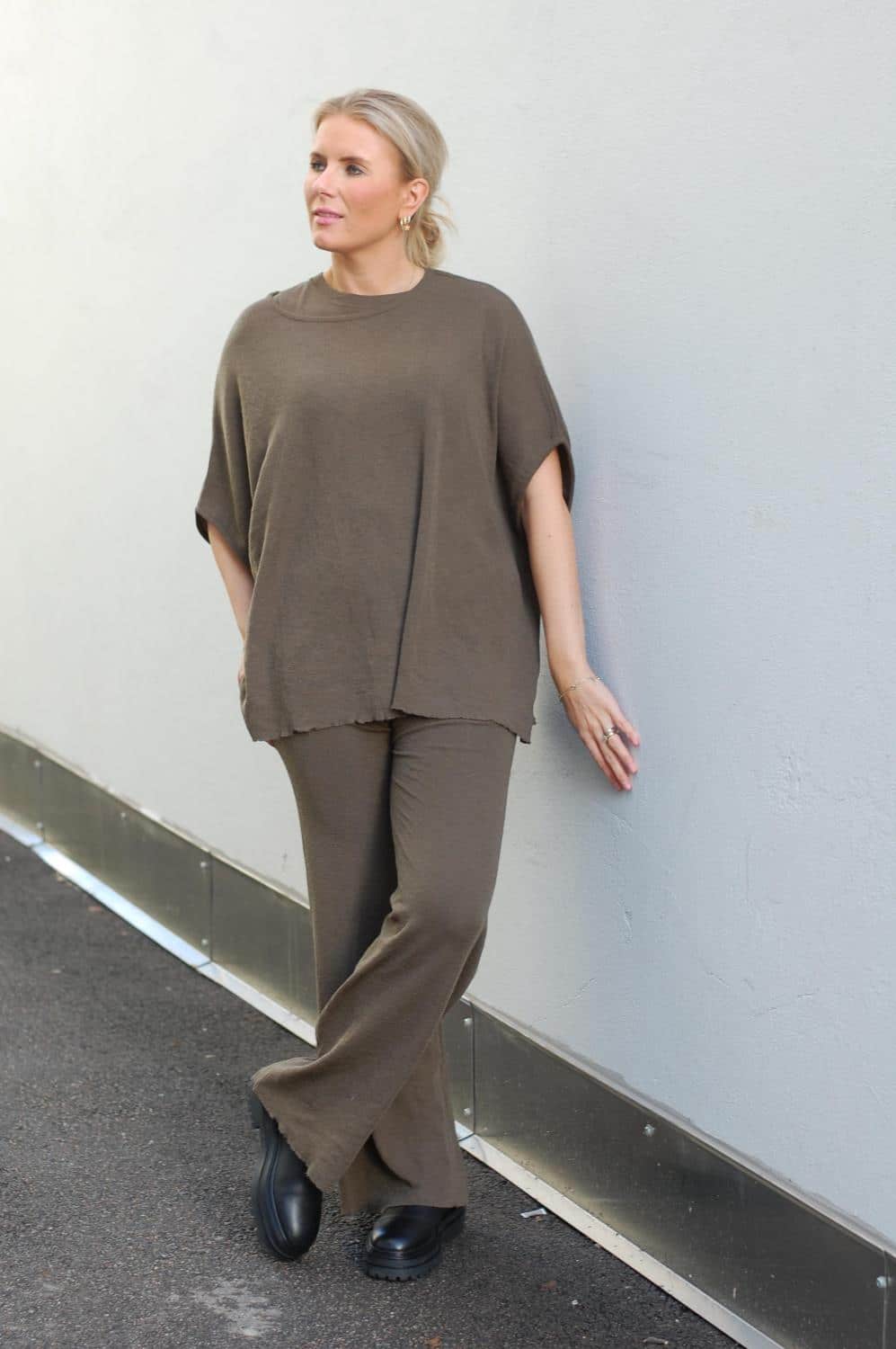 By Basics Wide Pants Long Dark Olive