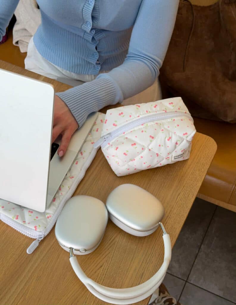 Coated Lemon Cherry Toalettmappe Medium