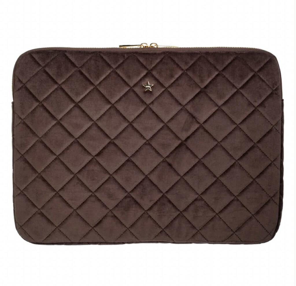Dark Faux Fur Quilted Mack Cover Chocolade Brown