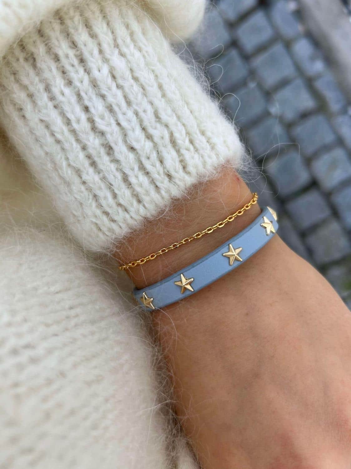 Dark Star Stud Bracelet Mini Cool Blue