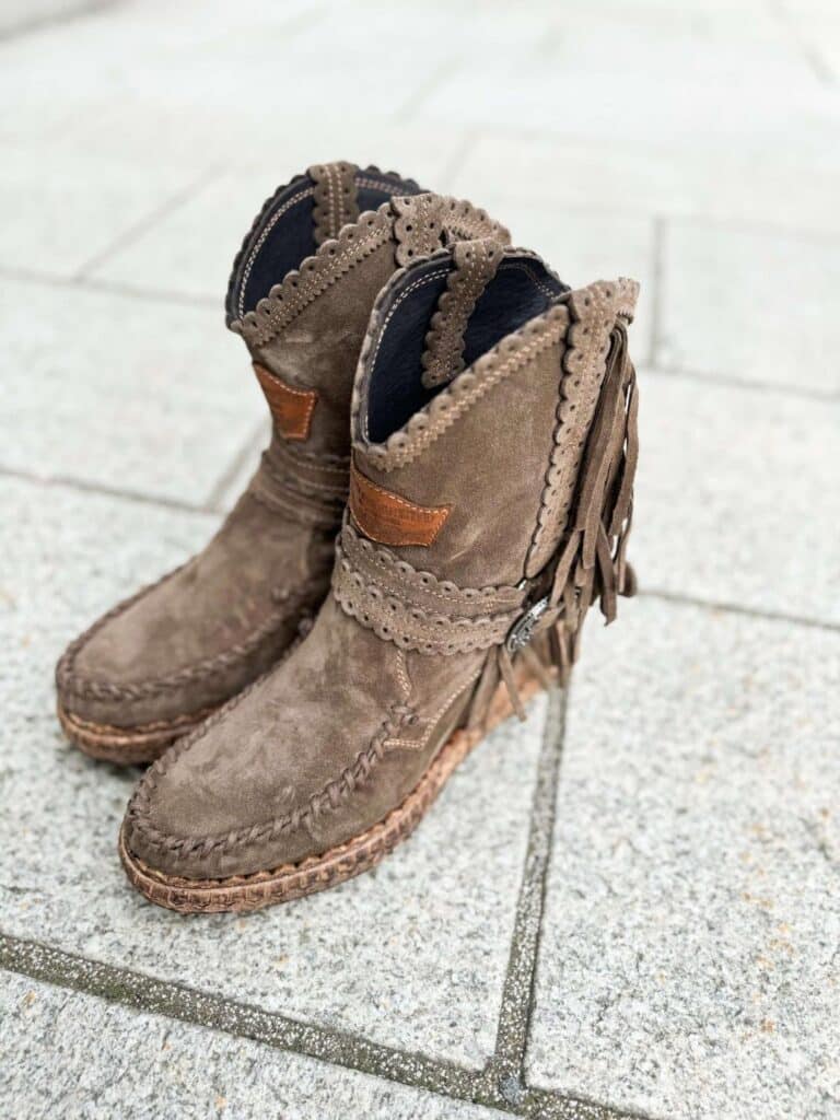 El Vaquero Arya Silverstone Moro