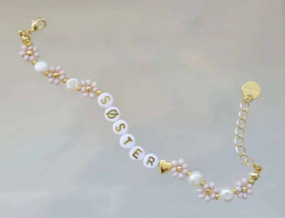 Eline Bang Søster Blomsterarmbånd Beige