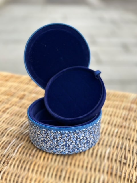 Emilia By Bon Dep Jewelry Box Round Pepper Blue
