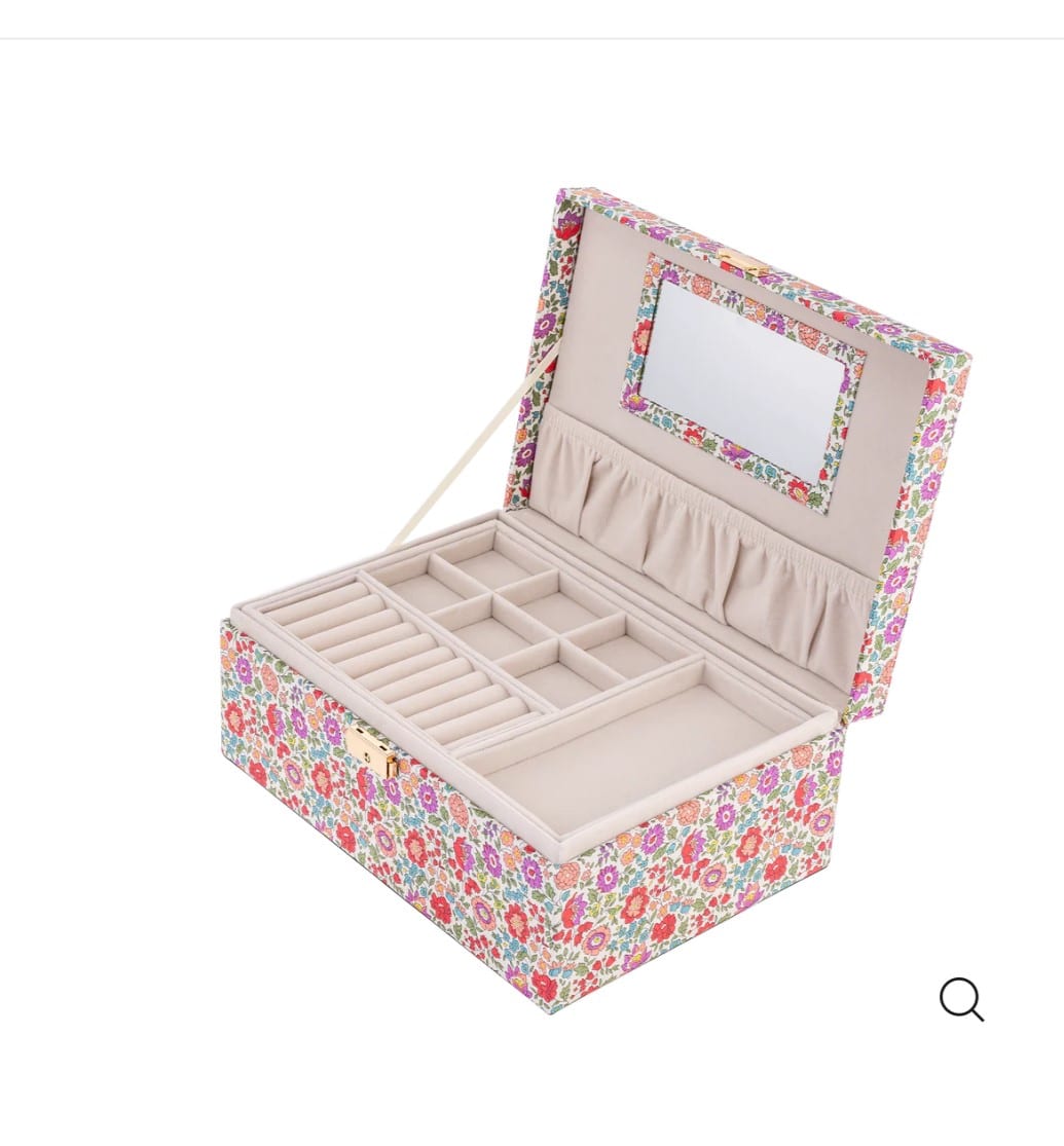 Emilia By Bon Dep Jewerly Square Box Danjo