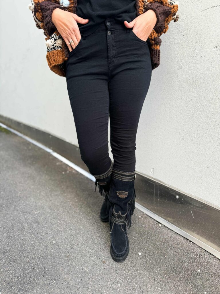 IBC Collection Button Jeans Black