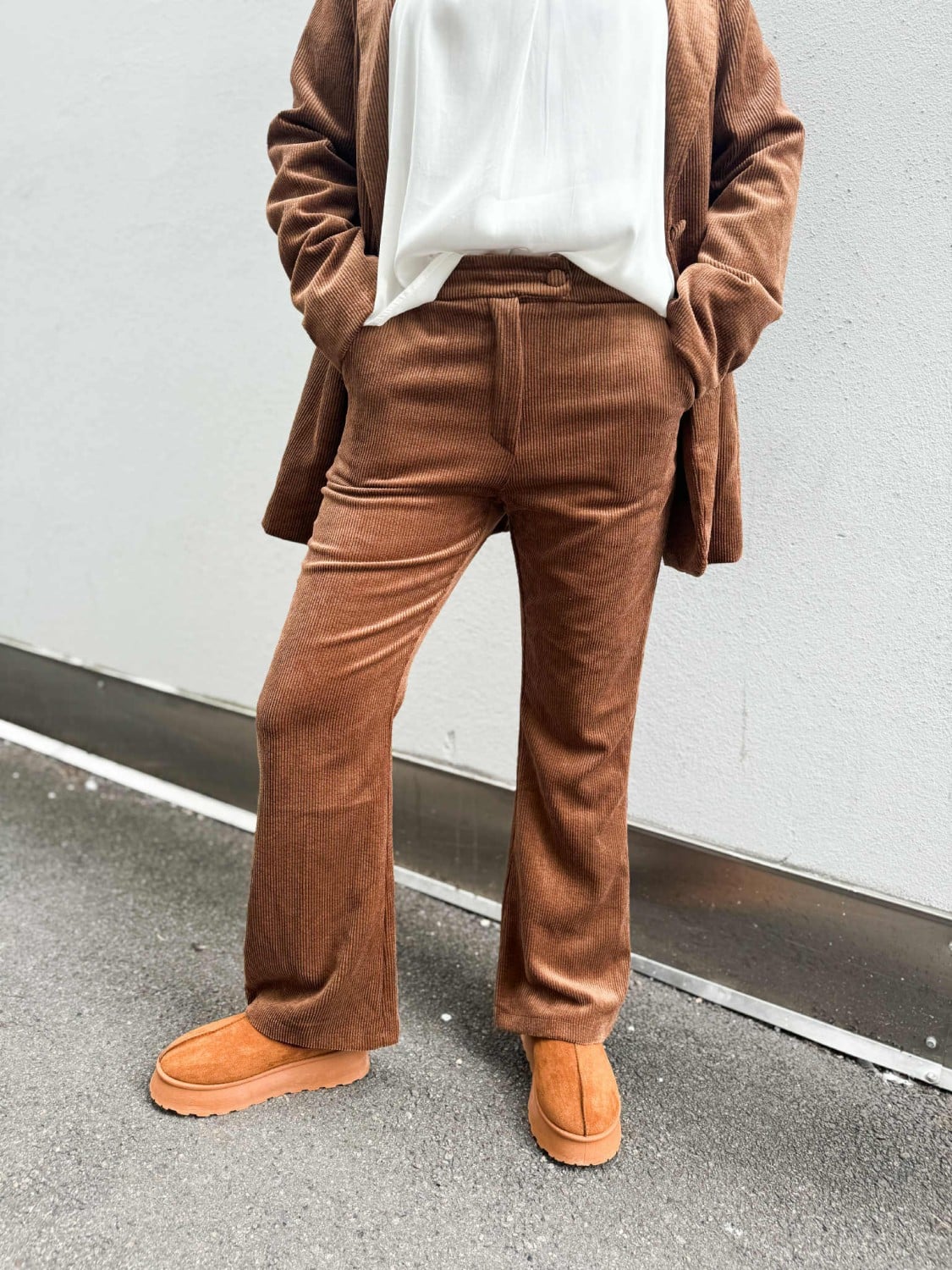 IBC Collection Cord Pants Camel