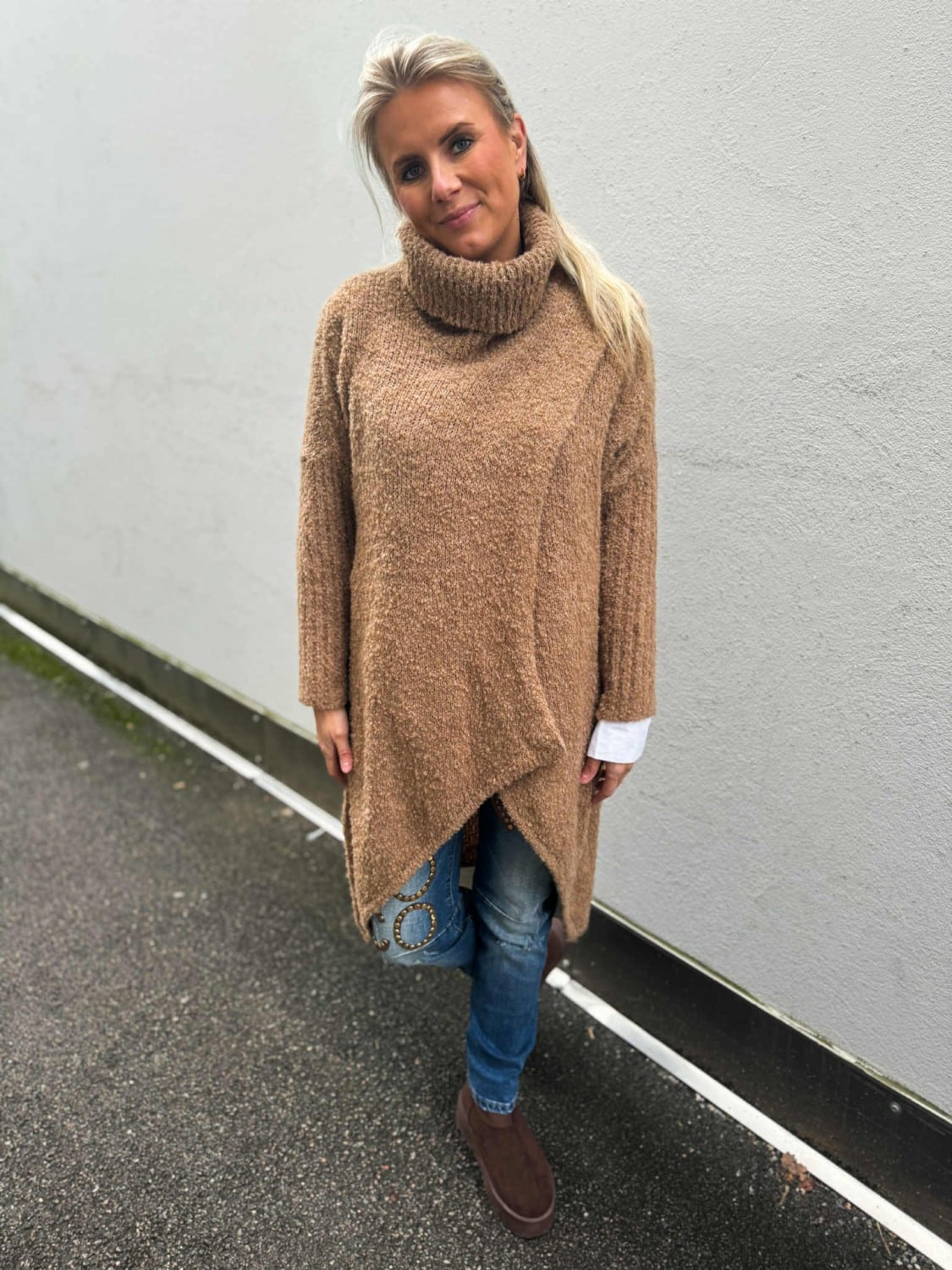 IBC Collection Leora Sweater Long Camel