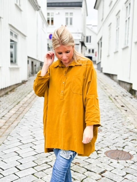 IBC Collection Linnea Oversize Baby Cord Blouse Oker