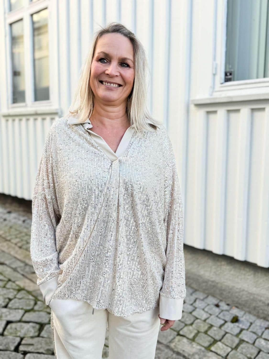IBC Collection Silly Blouse Beige m/Paljetter