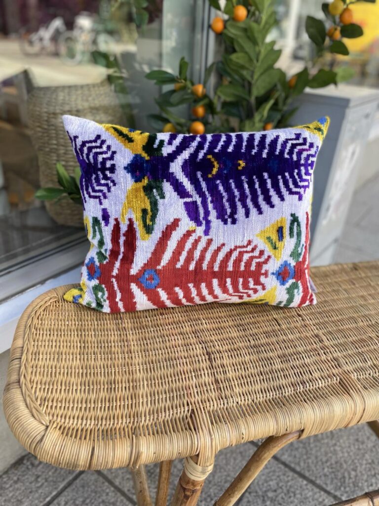 LES-OTTOMANS Silk Velvet Cushion Red/Blue