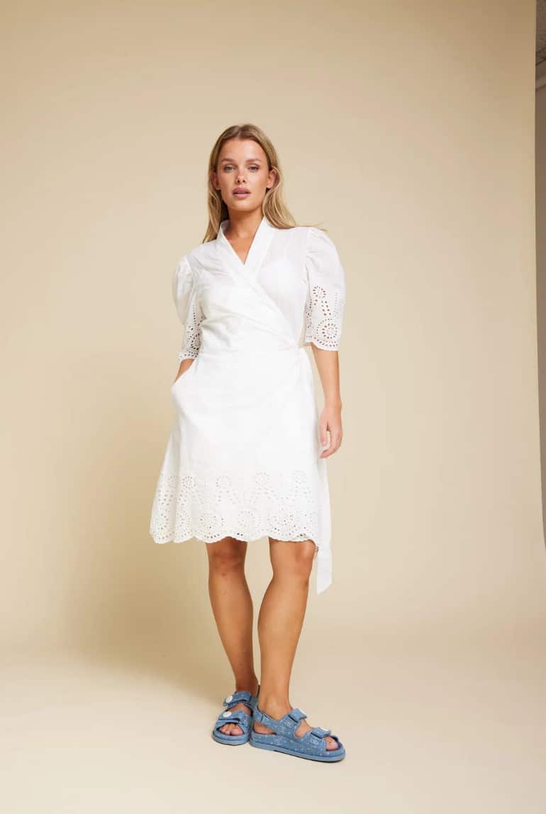 Line Of Oslo Scarlett Short Lace