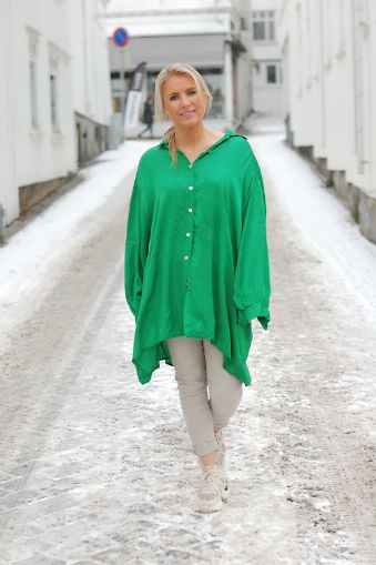 Linnea Blouse Oversize Sateng Green