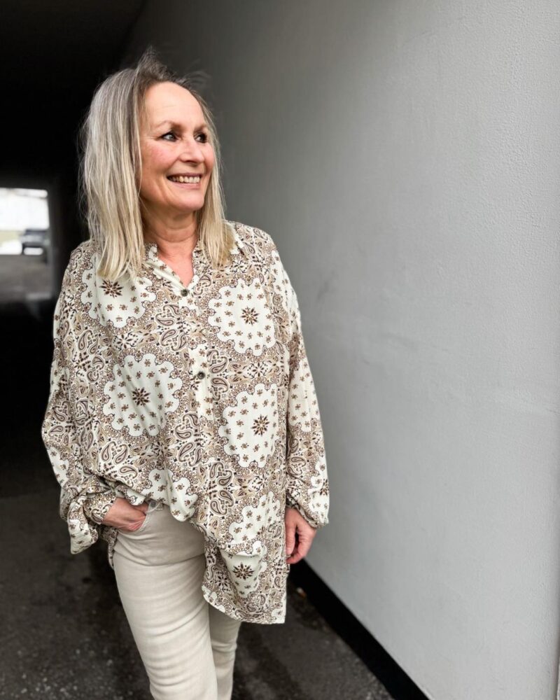 Linnea Oversize Blouse Brown Paisley