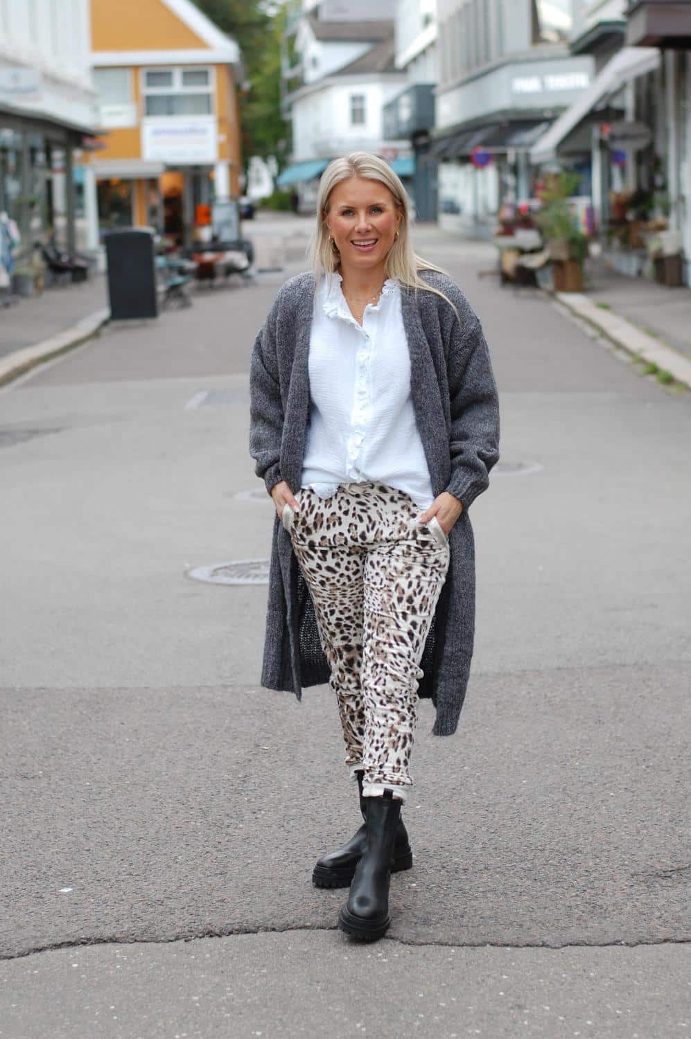 Love Forever Cecilie Long Cardigan Grey