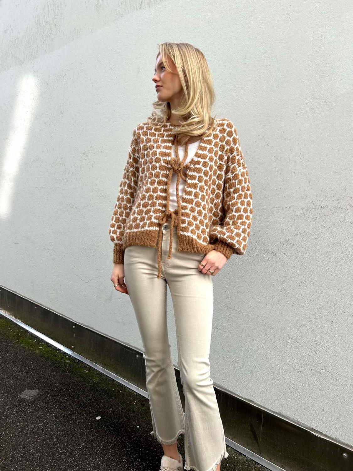 Love Forever Lynette Cardigan Camel/Offwwhite