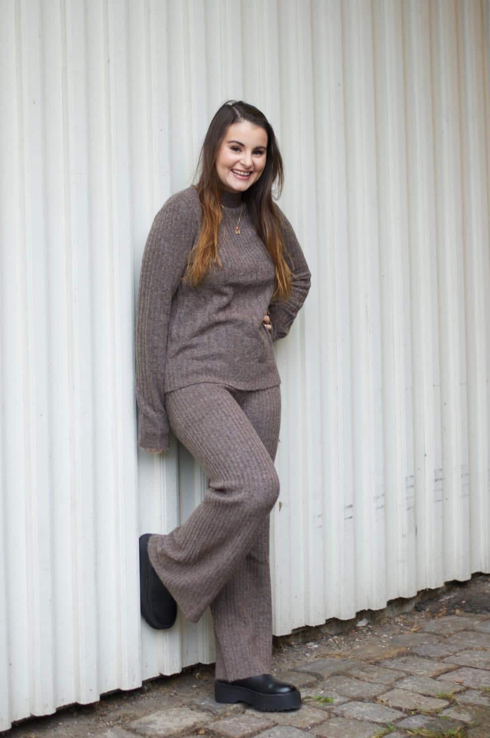 Noisy May Sally Loos Knit Pant Brown