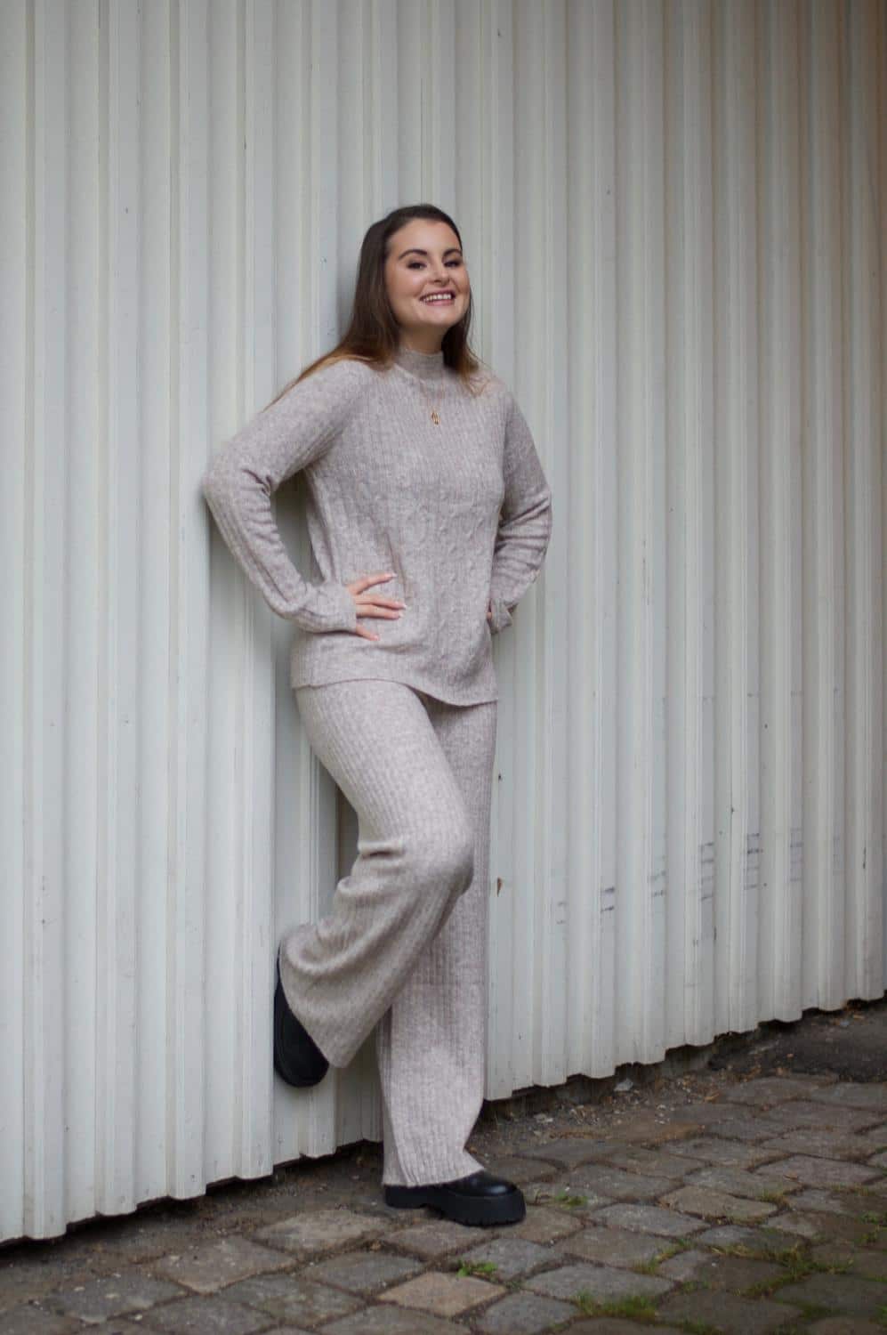 Noisy May Sally Loose Knit Pant Gray