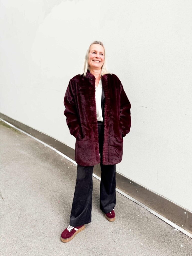 Noma Mythen Fuskepels Halvlang Kåpe Wine