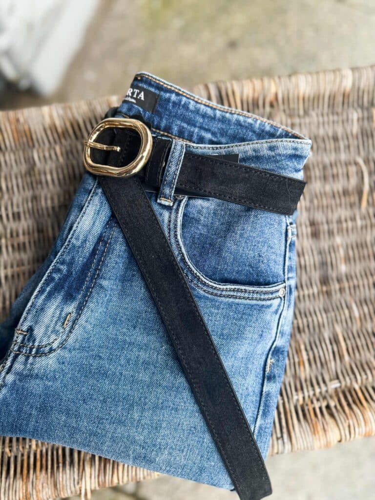 Qnuz Belt Suede Leather Black