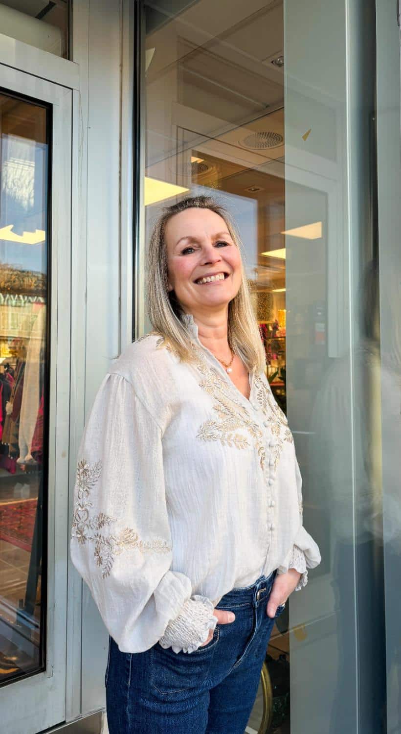 Qnuz Signe Boheme Shirt With Embrodery Beige