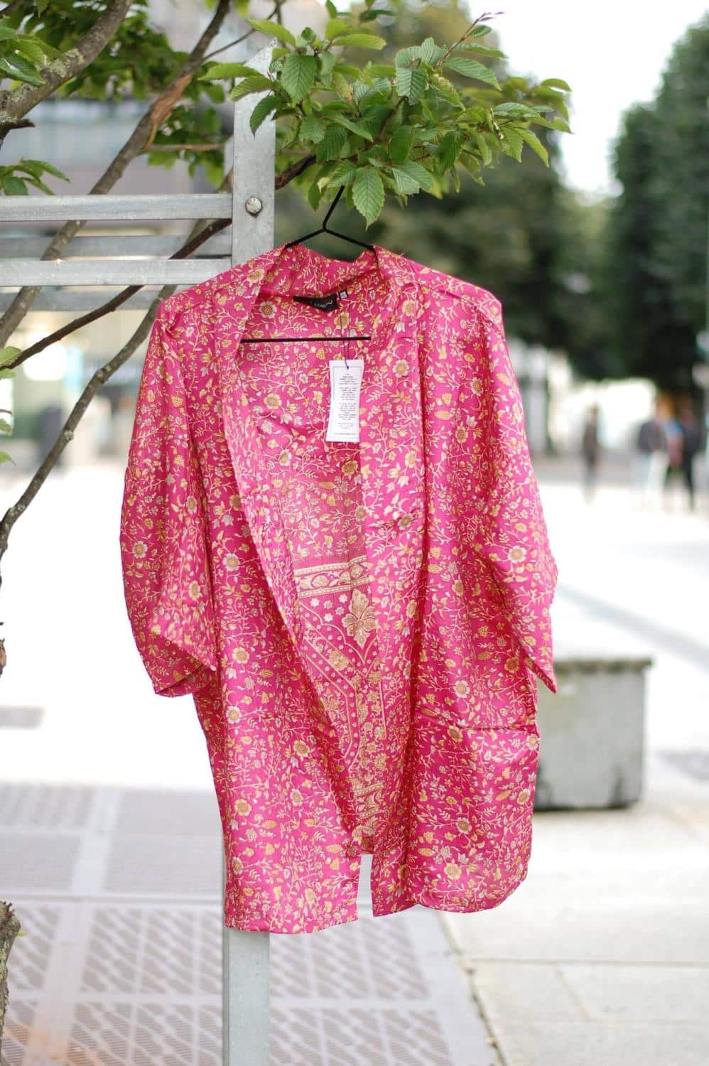 Sissel Edelbo Lotus Short Kimono Raspberry