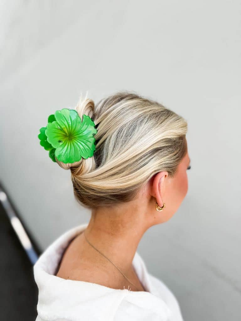 Sui Ava Hawaii Flower Big Green