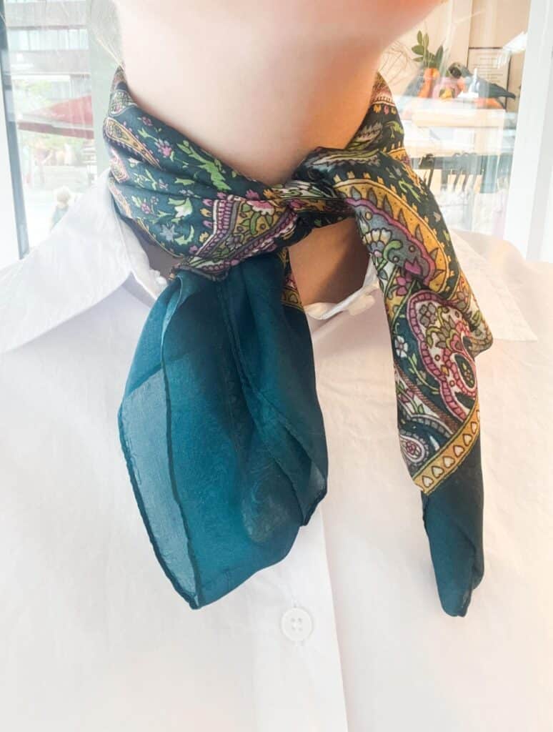 Wauw Paisley Silk Scarf Petrol