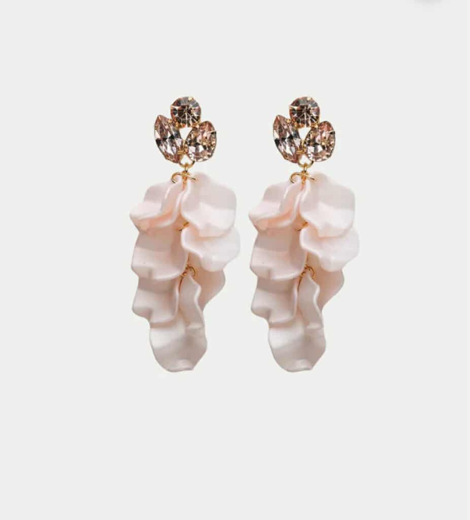 Bow19 Leaf Stone Earrings Light Pink