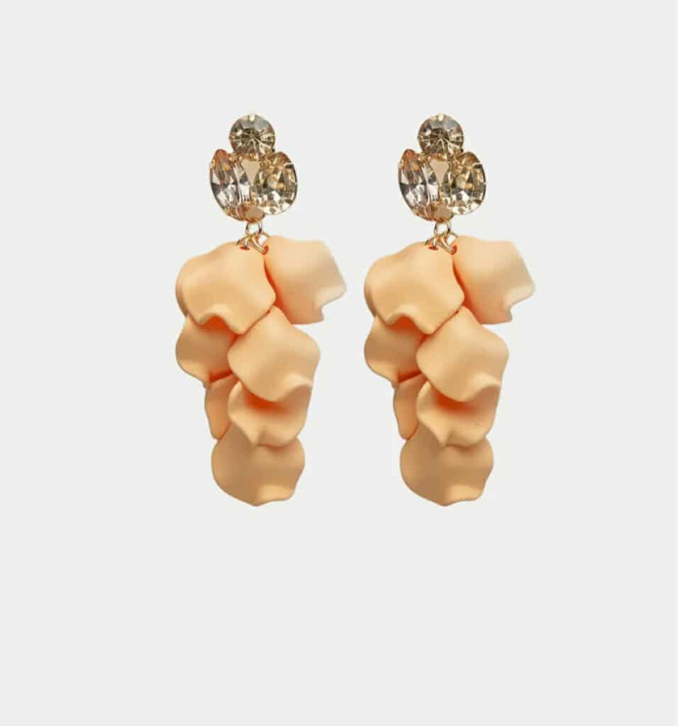 Bow19 Leaf Stone Earrings Peach