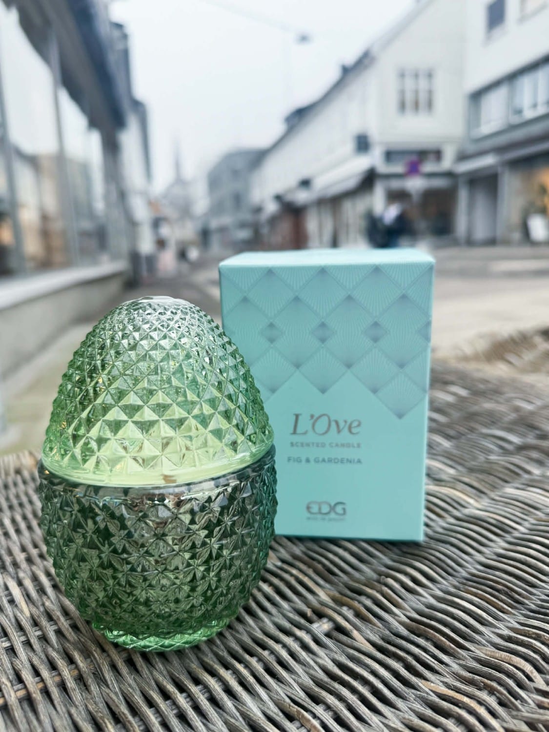 EDG Candela Uovo Con Profumo H12 Turkis