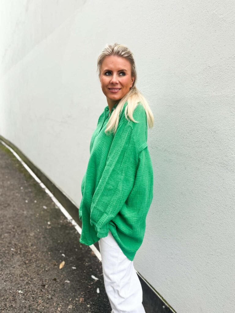 IBC Collection Linnea Oversize Blouse D. Green