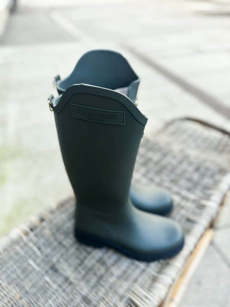 Ilse Jacobsen Rubswift02 Army Black