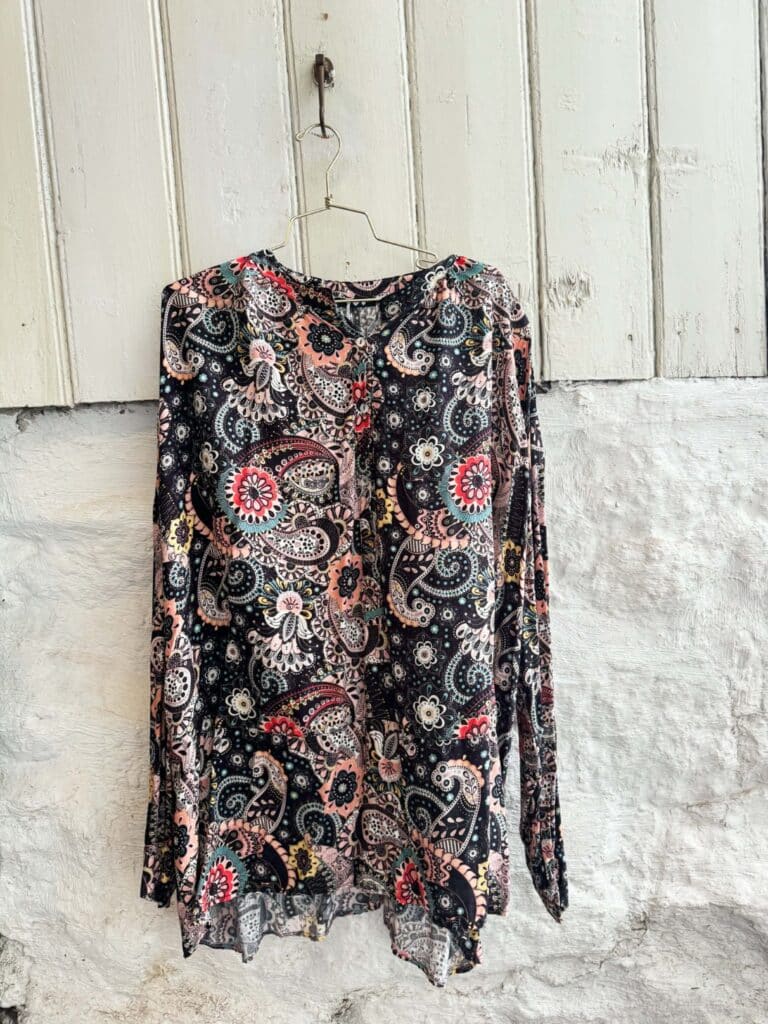 Linnea Oversize Blouse Black