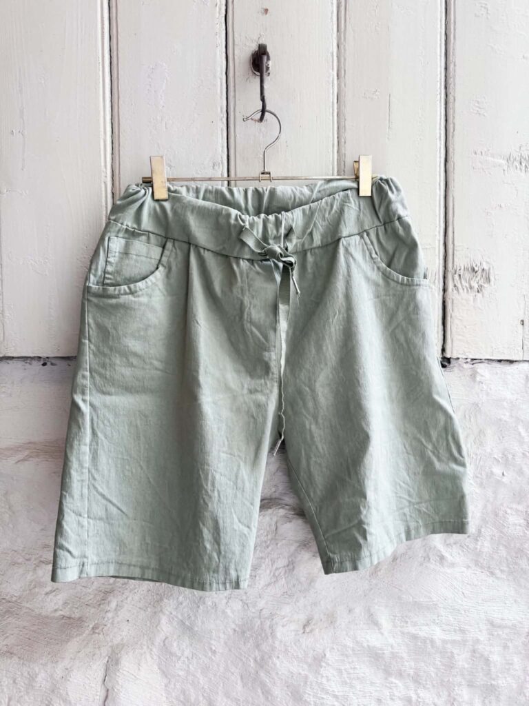 IBC Collection Isabella Shorts Army
