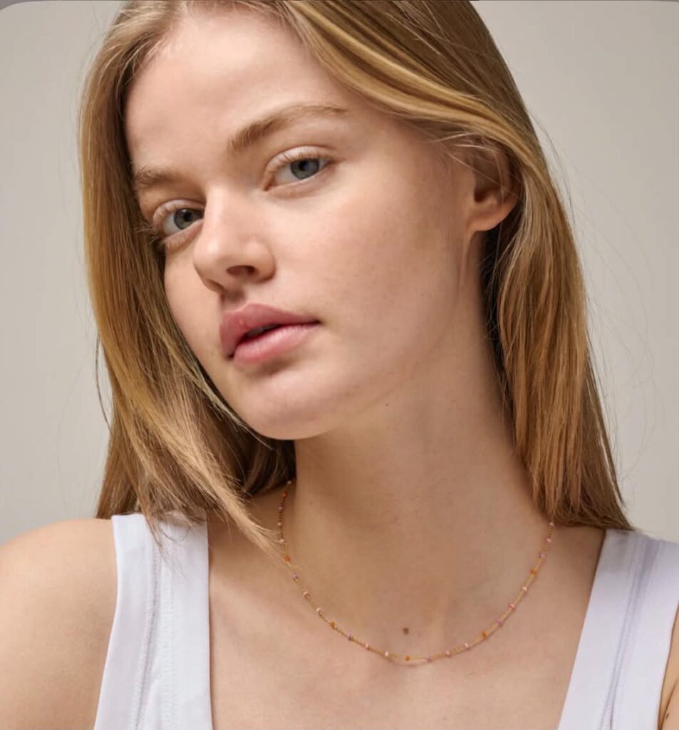 Enamel Lola Necklace Blush