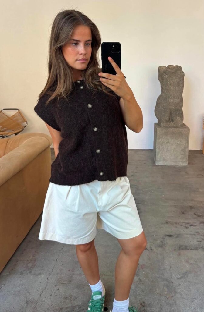 Boii Hirse Vest Knit Dark Brown