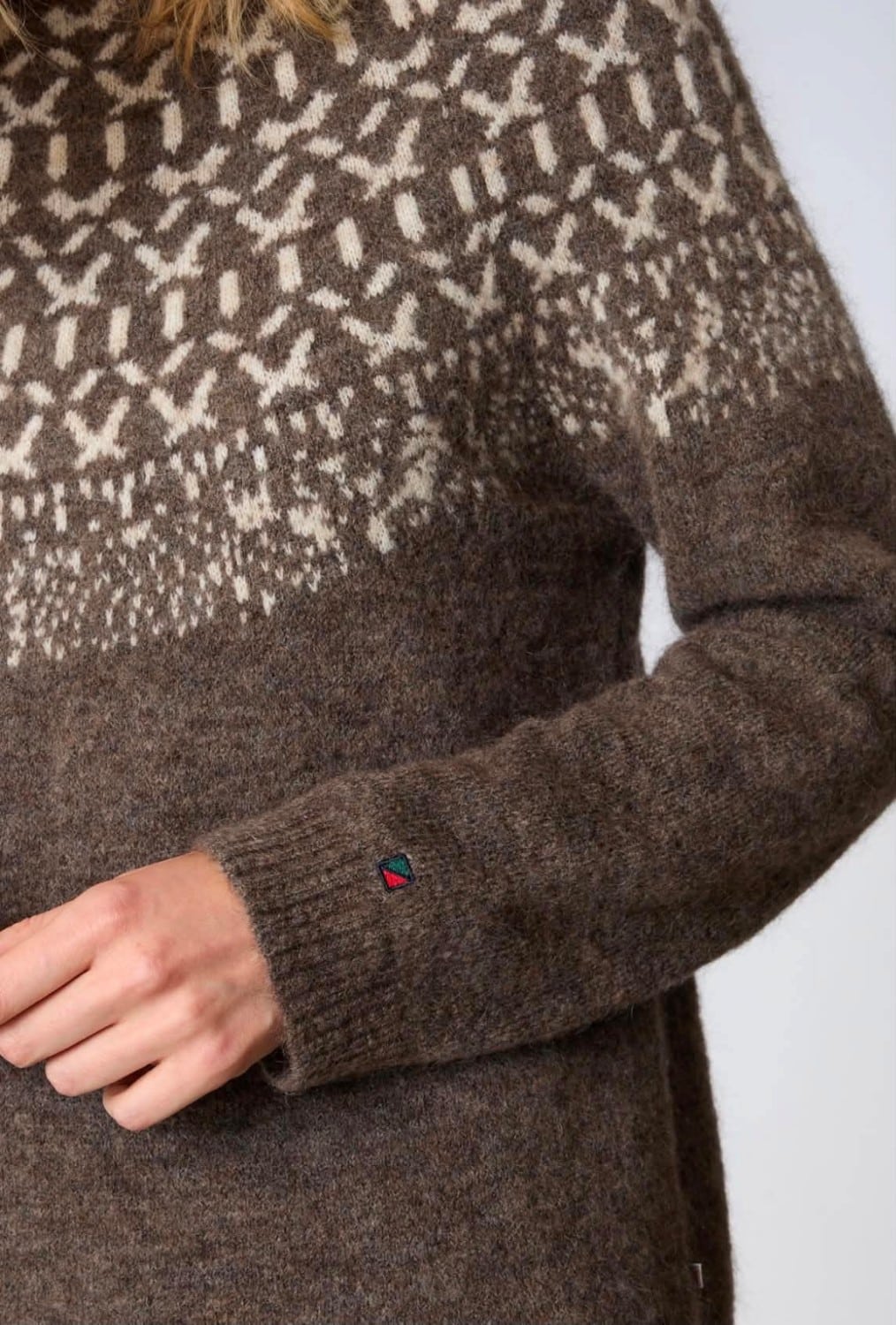 26423_iid_29200_iid_aid_26423_aid.jpg RedGreen Jesebel Knit Brown