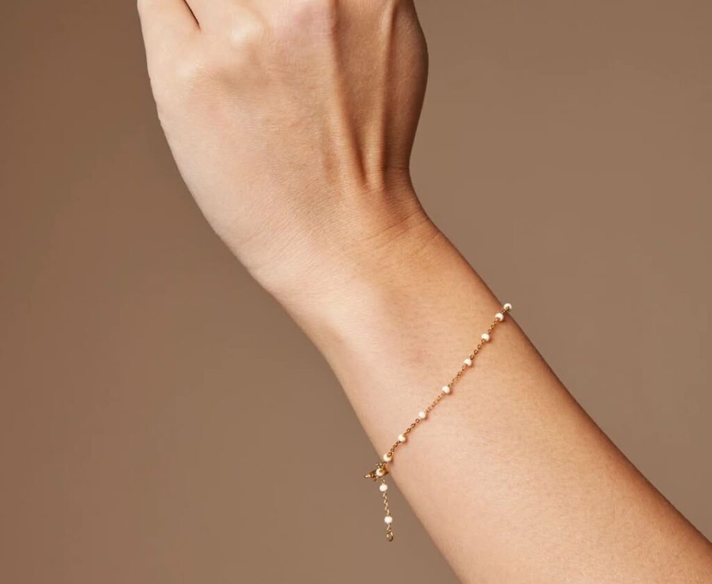 Enamel Copenhagen Bracelet Lola Daisy