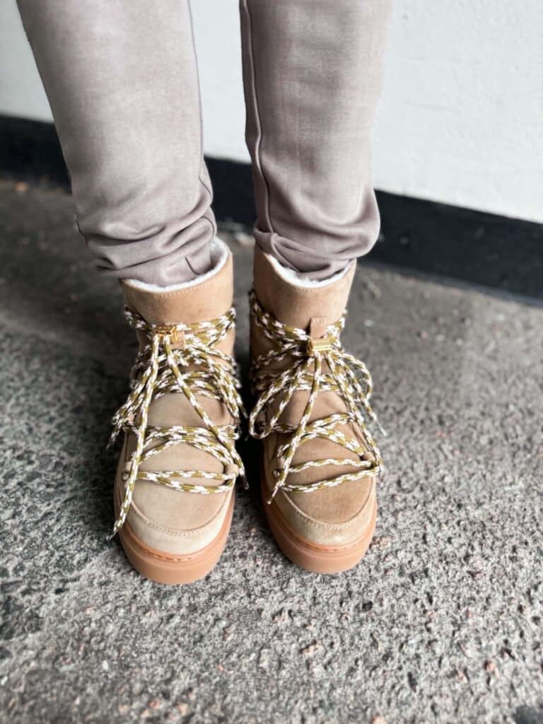 Iniukii Suede Double Tie Beige Shoes