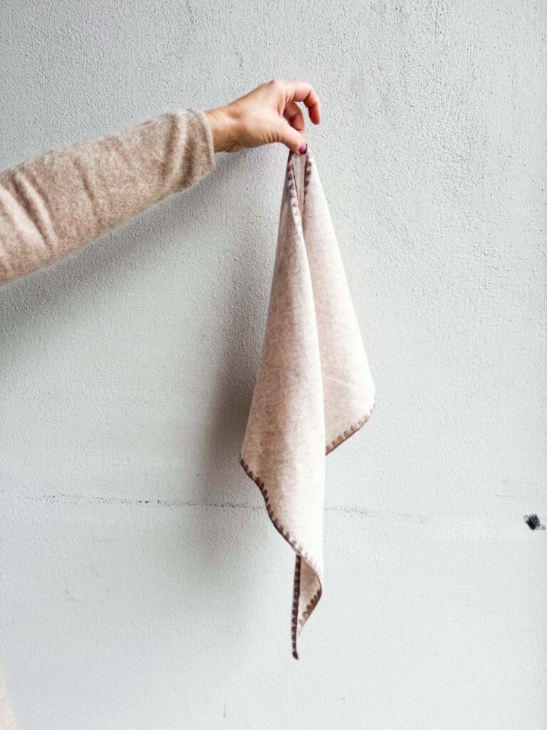Davida Scarf Light Beige