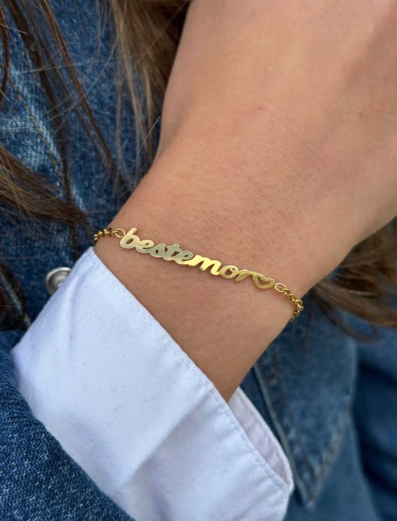 Eline Bang Armbånd gull Bestemor