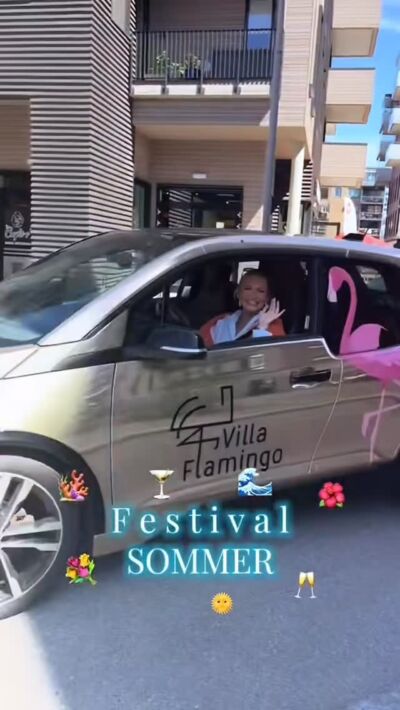 Vi har et stort utvalg av morsomme, kreative og gøye antrekk til festivalsommer 🫶🥥🌴😄😍 www.villaflamingo.no villaflamingo